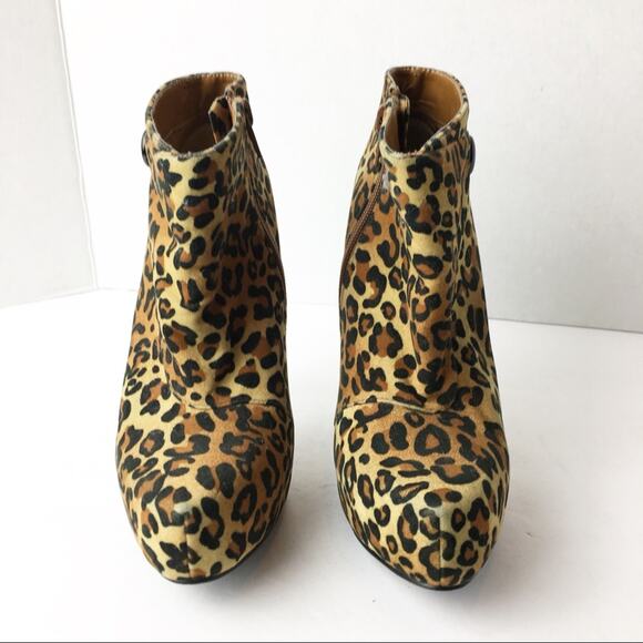 Qupid Leopard Print Platform Booties Yellow SZ 5.5 - Picture 4 of 7